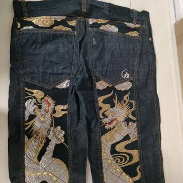 드래곤 자수 다크 데님 스트레이트 청바지