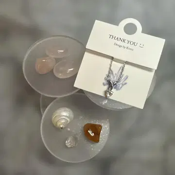 크리스탈 목걸이