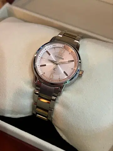 CITIZEN 시티즌 XC 솔라 전파 시계