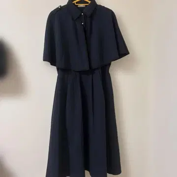 axes femme 케이프 원피스