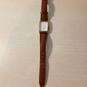 MARGARET HOWELL idea 손목시계 배터리 방전