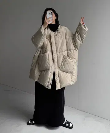 wee9s 베이지 퍼펙트 실루엣 다운 사이드 포켓