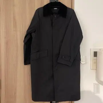 Relume 블랙 스텐카라 코트