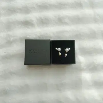 KURASHI&Trips PUBLISHING 담수 펄 귀걸이