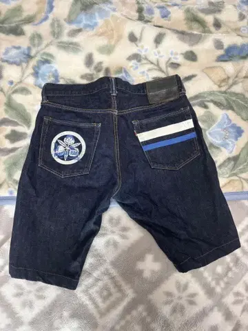 스트라이프 디자인 다크 데님 숏팬츠 모모타로 진즈 w34