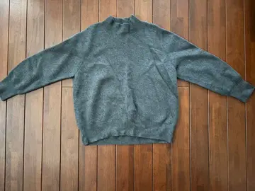 23구 L 그레이 니트 스웨터 사이즈 48