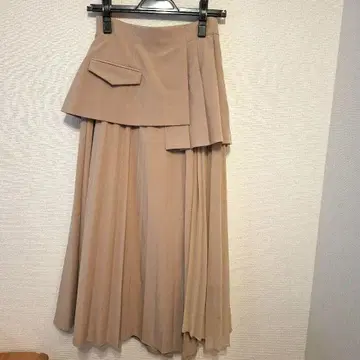 SNIDEL 비대칭 베이지 스커트