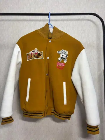 ZARA 바시티 자켓