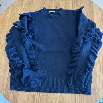 LAATO 프릴 프릴 니트 프릴니트