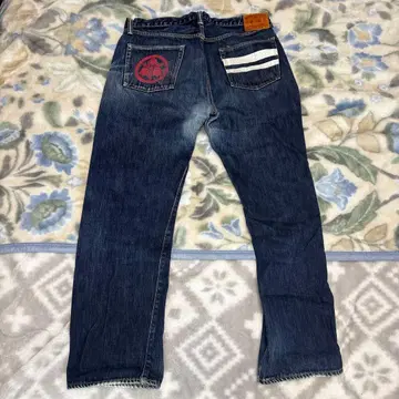 MOMOTARO 스트레이트 데님 인디고