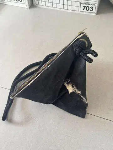 quote 트라이앵글 백