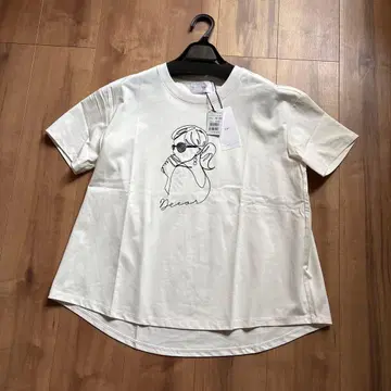 새상품 vin 레이디 모티브 자수 T셔츠 스콧 클럽 반팔