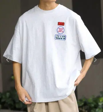 빅 실루엣 백 자수 랜덤 와펜 디자인 크루넥 맨투맨