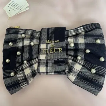 Maison de FLEUR 체크 무늬 파우치