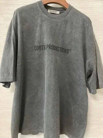 t셔츠 피그먼트 다이 쿠티 COOTIE