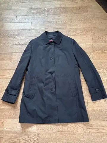 이너 포함 블랙 스텐카라 코트