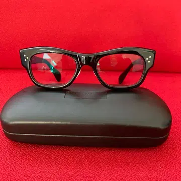 OLIVER PEOPLES 올리버 피플스 effector 레스카