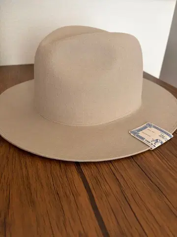 the.h.w.dog 트래블러스 햇