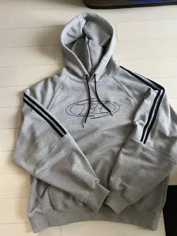 BORN TO WIN 후드티