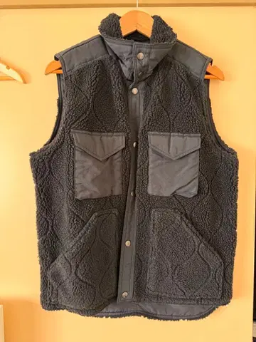 다크 그레이 플리스 슬리브리스 베스트 리버서블