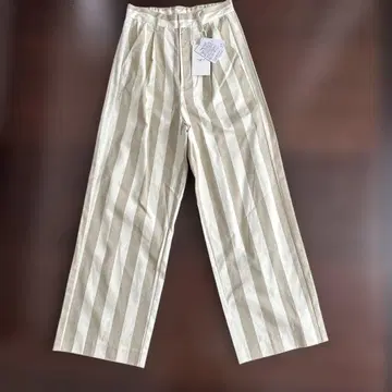 [택 포함 새상품] 언그리드 팬츠 여성용 스트라이프 베이지F