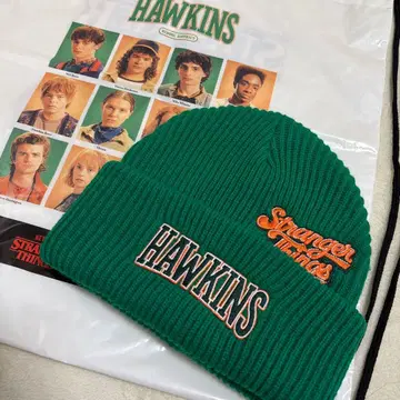 STRANGER THINGS 콜라보 볼륨 니트 백