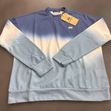 새상품 로서센 트레이닝복