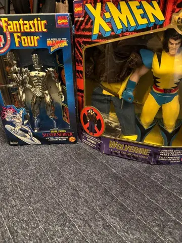 울버린 12인치 실버 서퍼 2체 세트