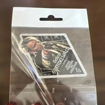 신비한 동물사전 그린델왈드 스티커 마츠 미켈슨