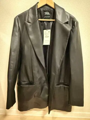 ZARA 페이 가죽 오버 사이즈 자켓