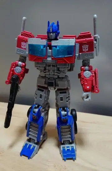 트랜스포머 비스트 각성 보이저 클래스 옵티머스 프라임