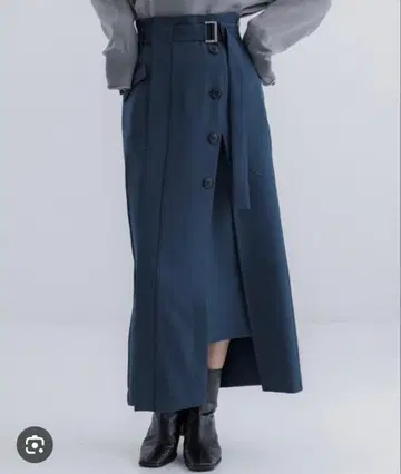 [ 새상품 택 포함 ] 유나이티드 도쿄 슬릿 롱 타이트 스커트