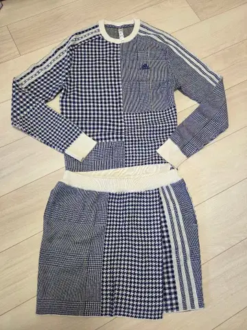 adidas 패치워크 스웨터 S 네이비/화이트