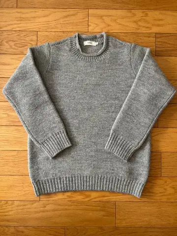 린넨 니트 스웨터