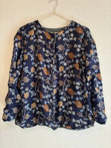 마블슈드 리버서블 니트 가디건