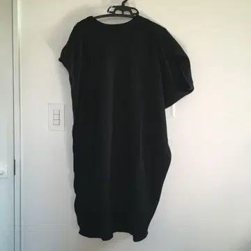 시착만 한 상품 개럴개런트 비대칭 원피스