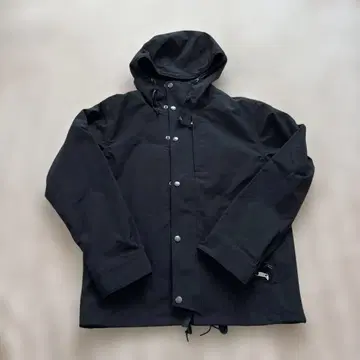 블랙 후드 부착 아우터