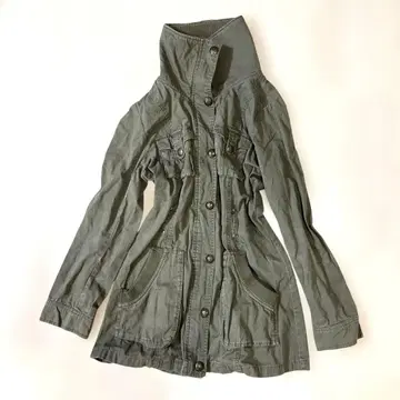 y2k 00s 헤이세이 갸루 그런지 기믹 빅 버튼 밀리터리