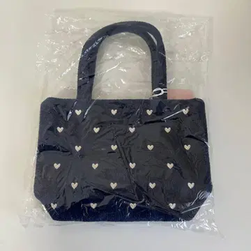 러브러리 바이 페이러 러브러리 하트 미니 토트백 네이비