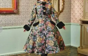 시마무라 쿠루미 고블랑 코트 블랙 4L