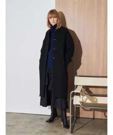 [ 미사용 새상품 ] ELENDEEK 크루넥 코쿤 코트 블랙 01