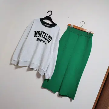 묶음 판매*코디 판매*깔끔 캐주얼*로고 트레이닝복*맨투맨*그린 스커트