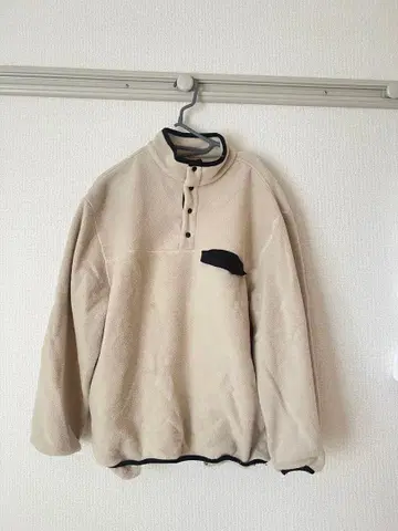 베이지 플리스 자켓 하프 지퍼