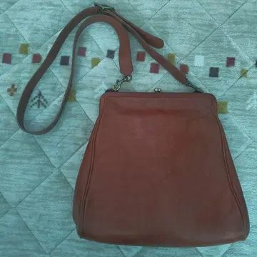 [ 예술과 과학 ] 브라운 가죽 숄더백