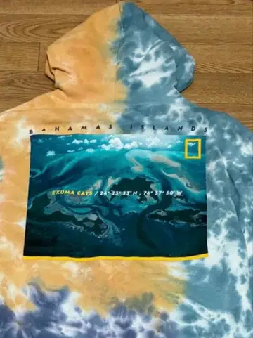 NATIONAL GEOGRAPHIC 후드티 타이다이