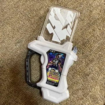 가면라이더 이그제이드 DX 데인저러스 좀비 가샤트