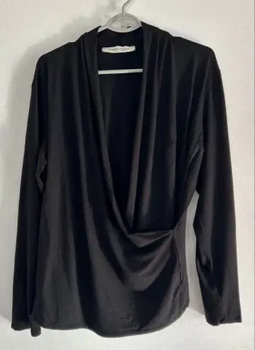 MARINA RINALDI 블랙 카슈쿨 긴팔 상의 L