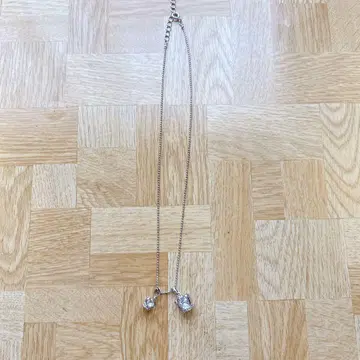 크라운 모티브 더블 펜던트 목걸이