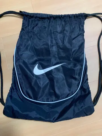 Nike 블랙 냅색 y2k 00년대