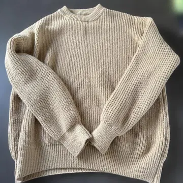 노브랜드 도톰 니트 베이지